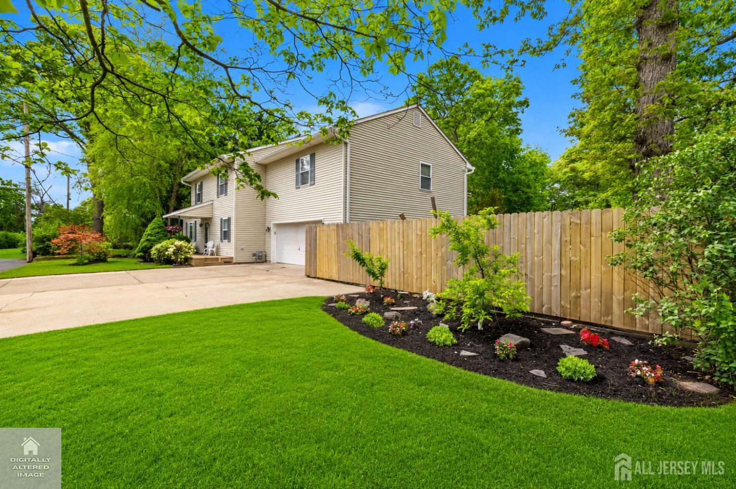 1591 W Princeton Avenue