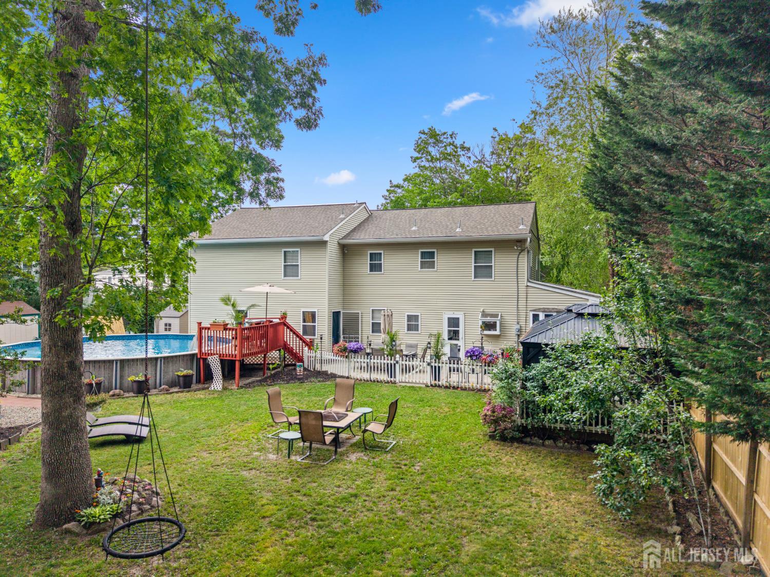 1591 W Princeton Avenue