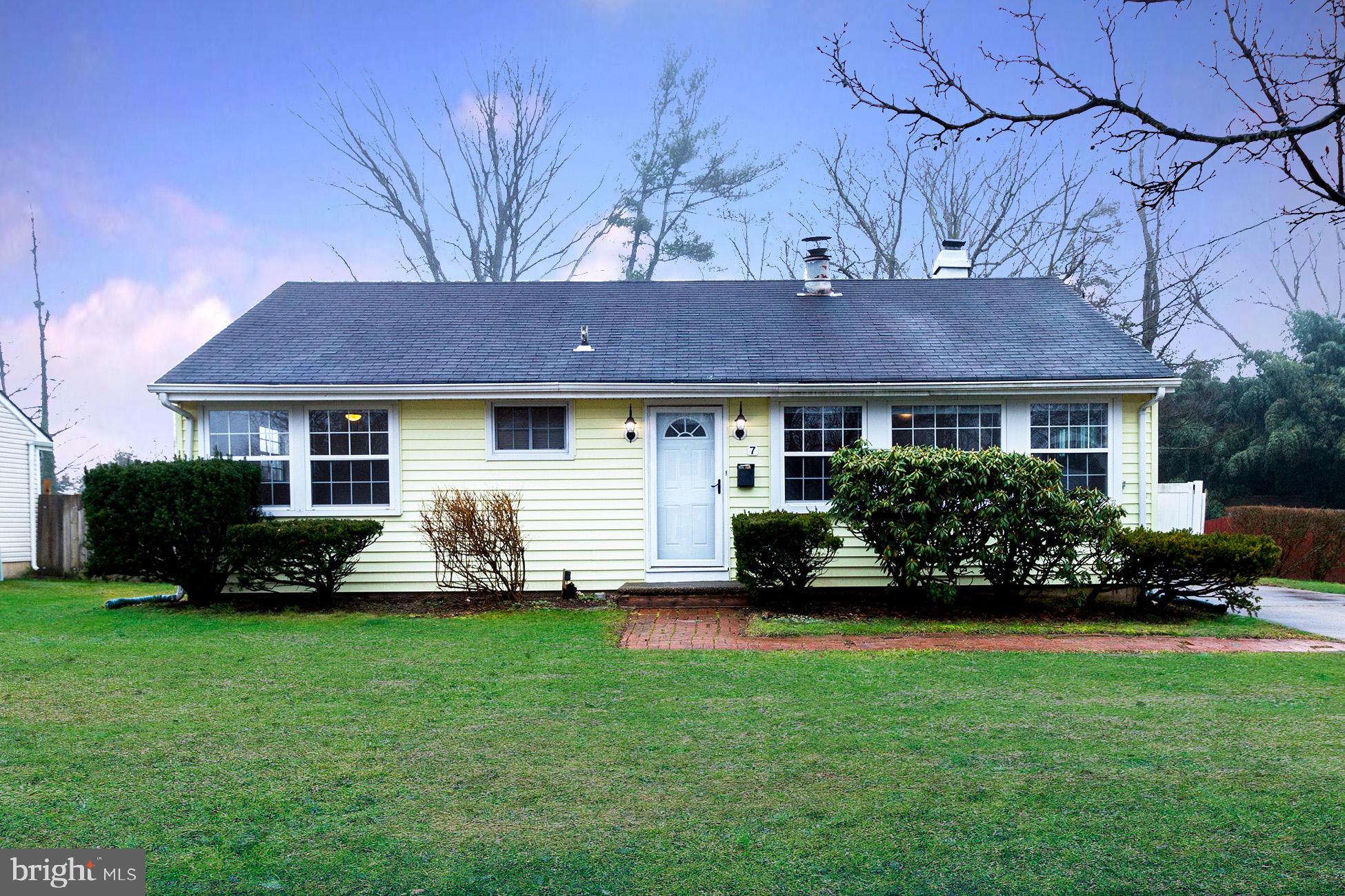 7 KING AVENUE
