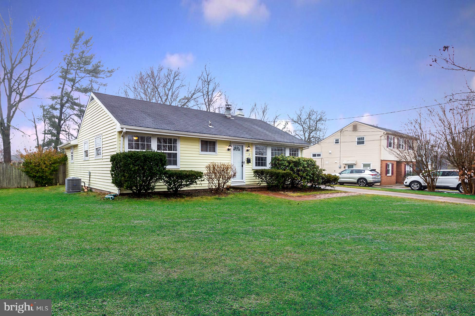 7 KING AVENUE