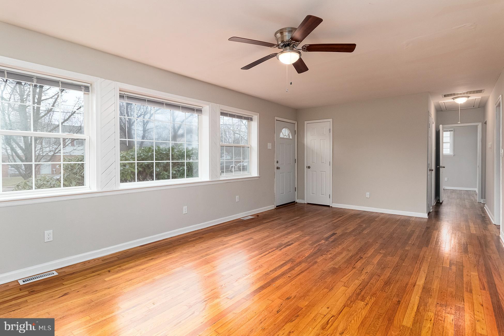 7 KING AVENUE