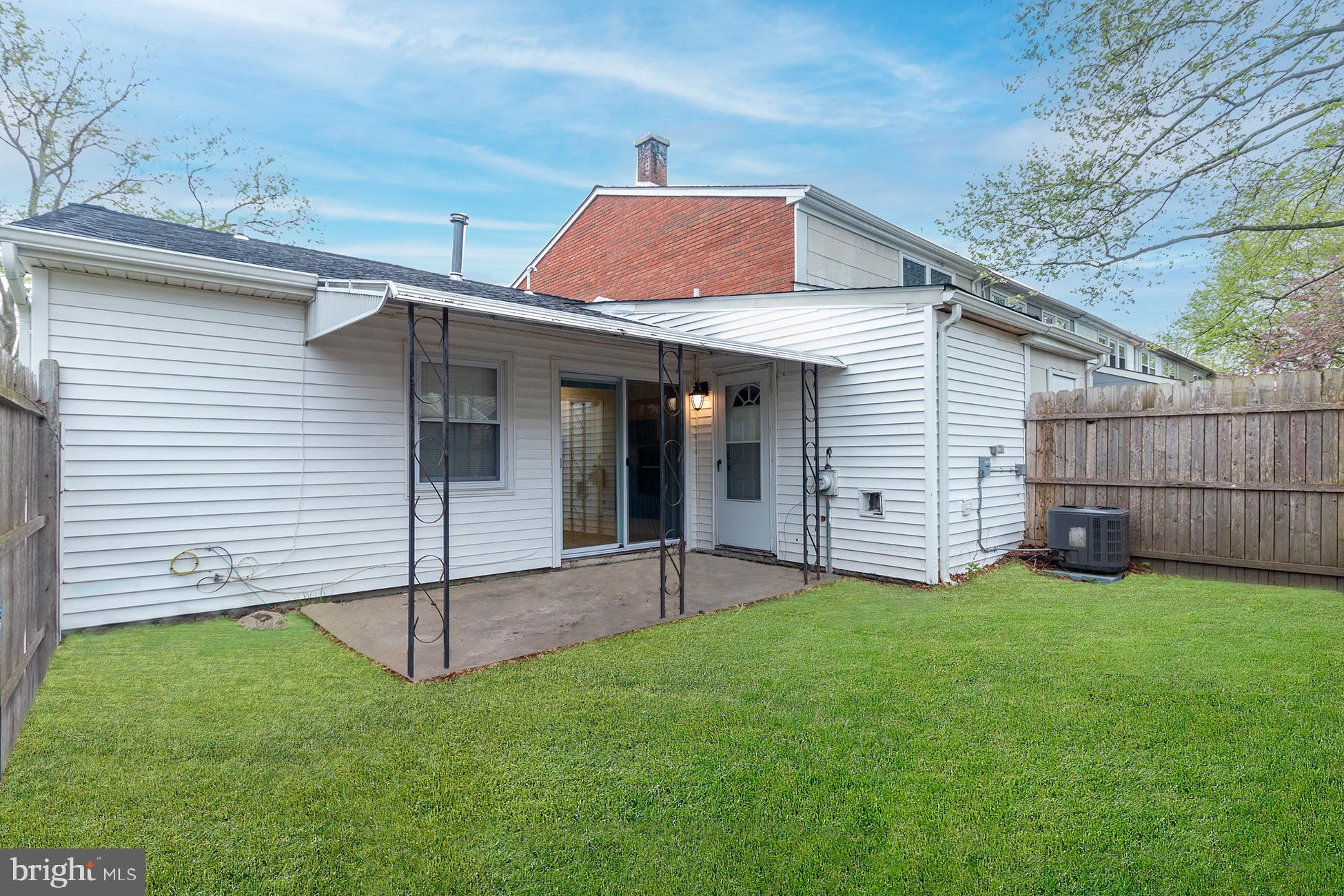 28 RALEIGH PLACE