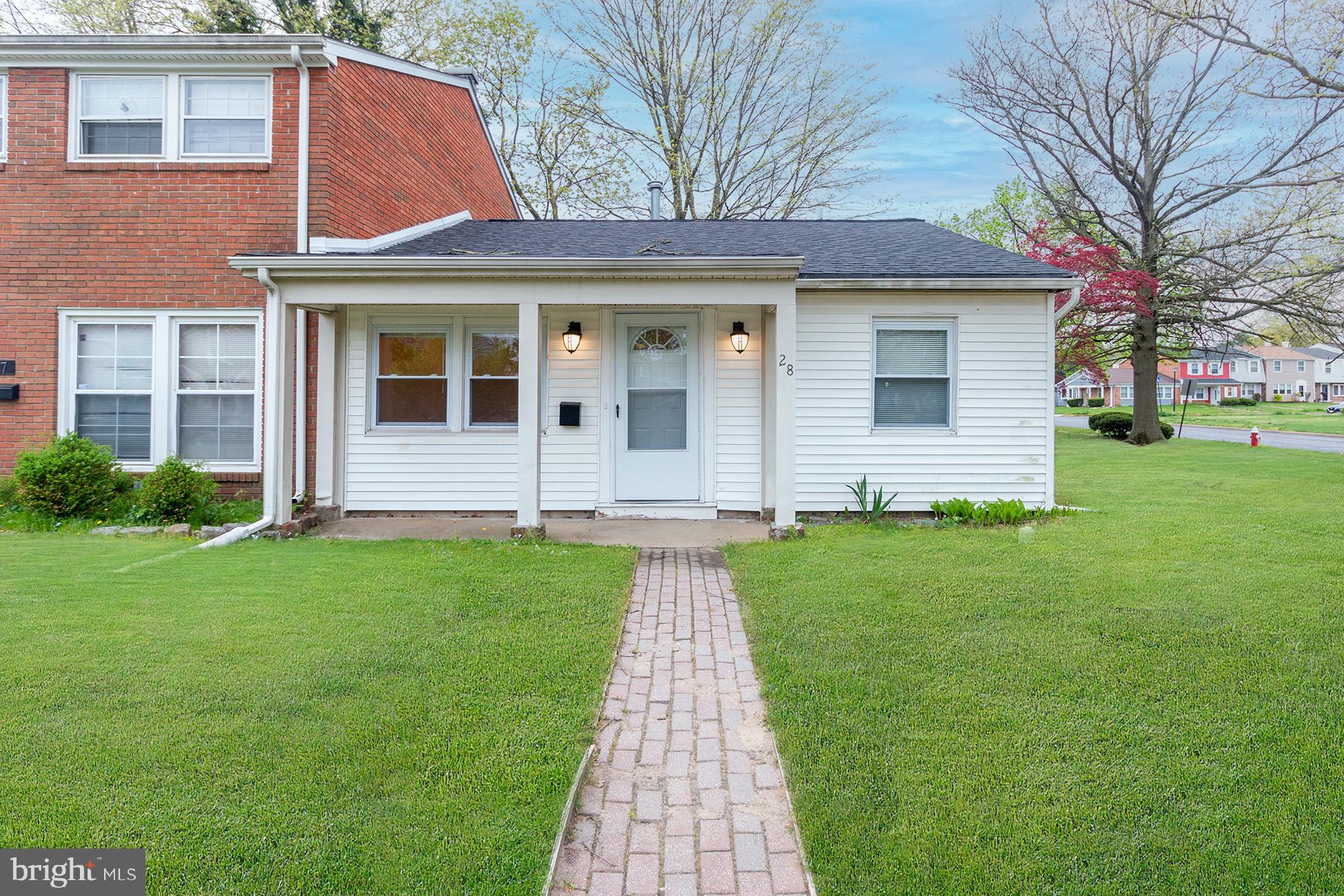 28 RALEIGH PLACE