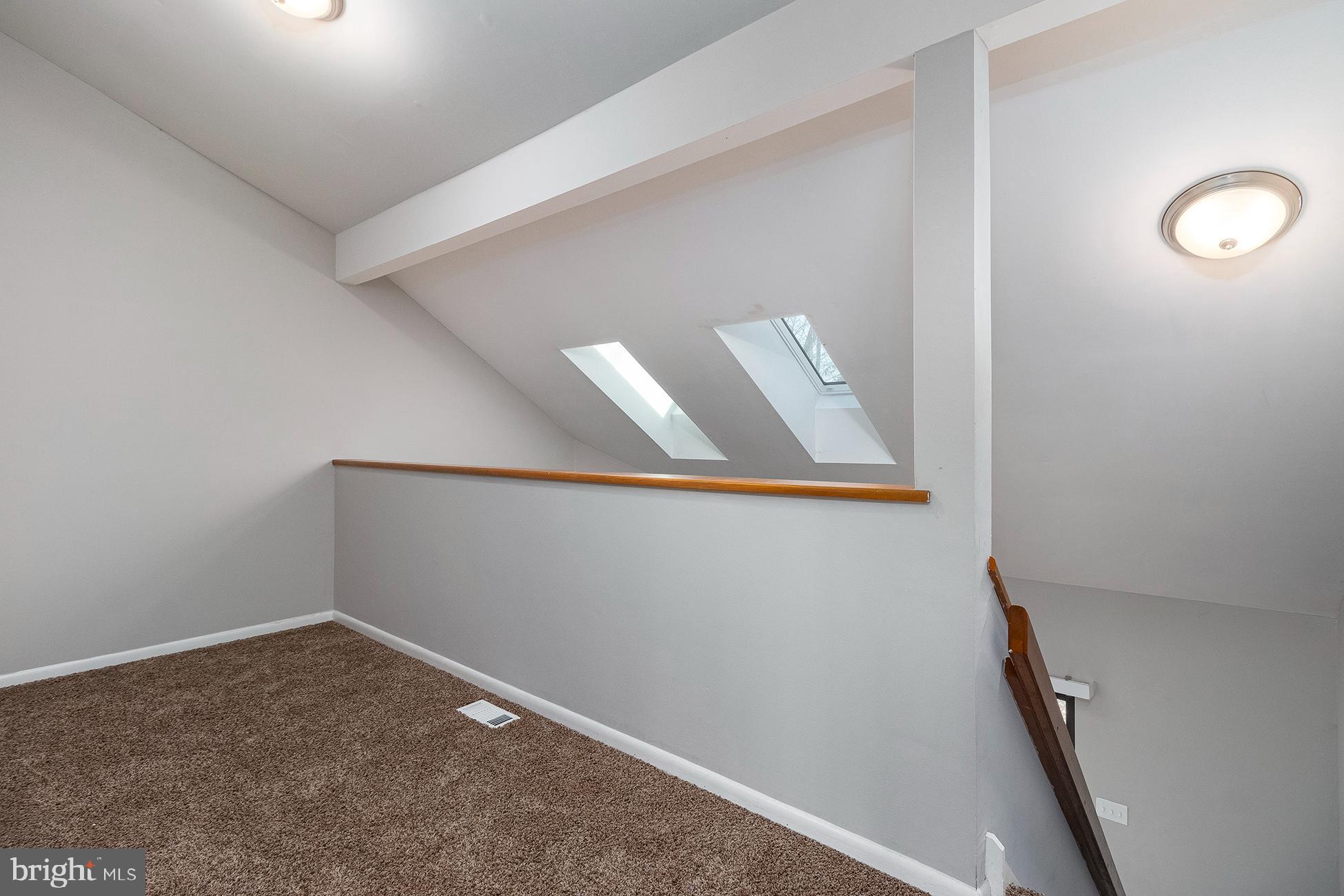 7 DORSET DRIVE