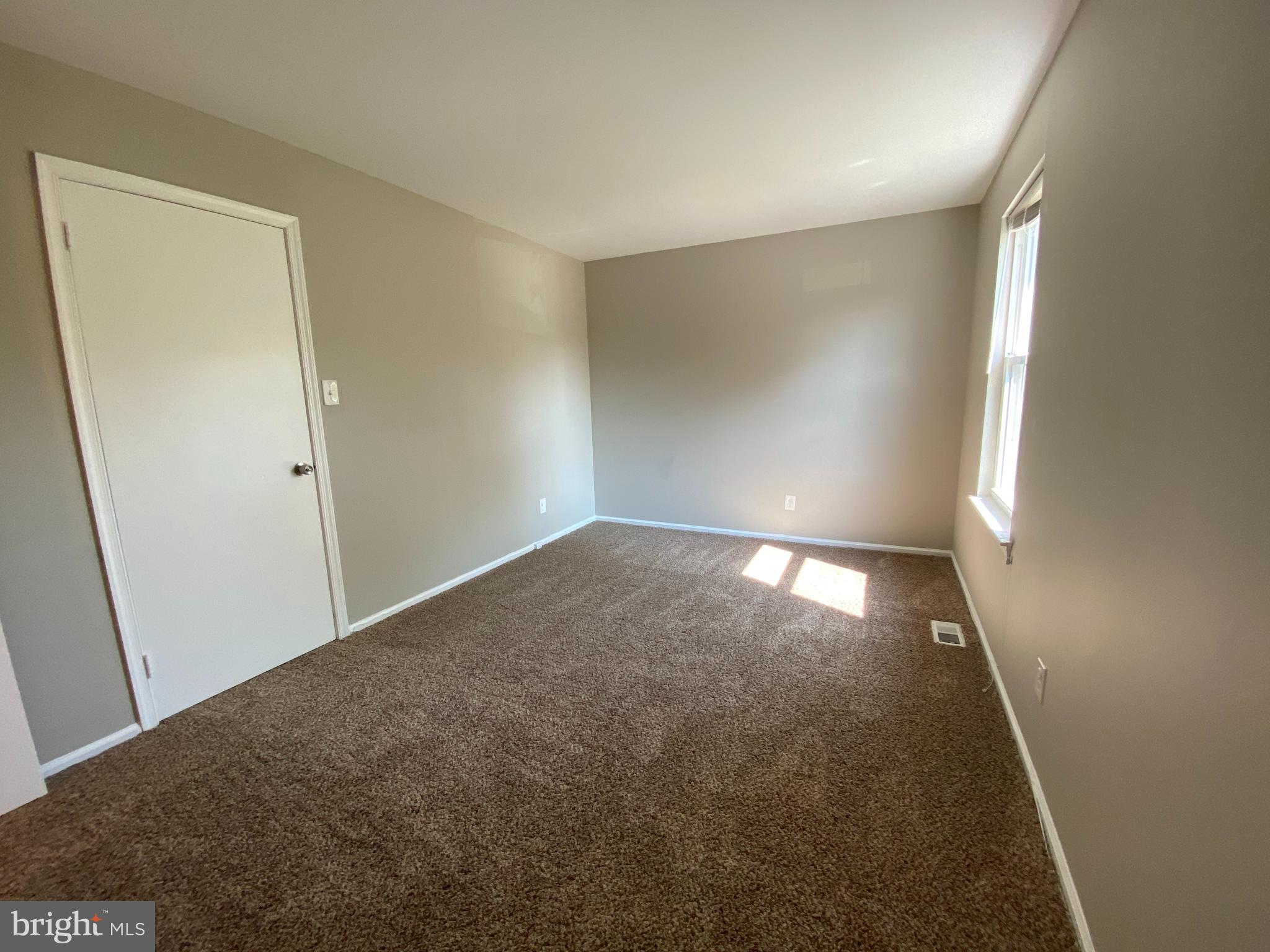 70 OAKCREST LANE