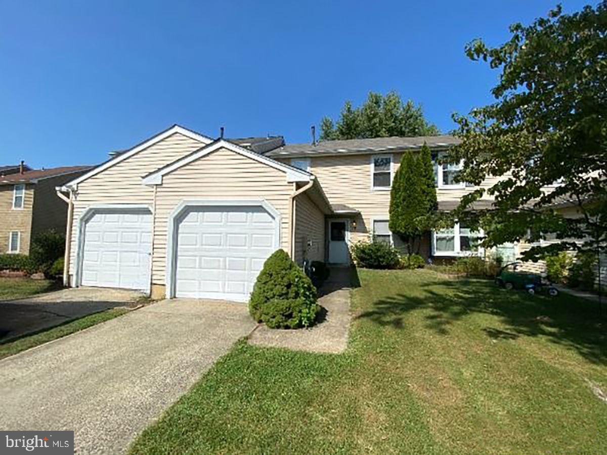 70 OAKCREST LANE