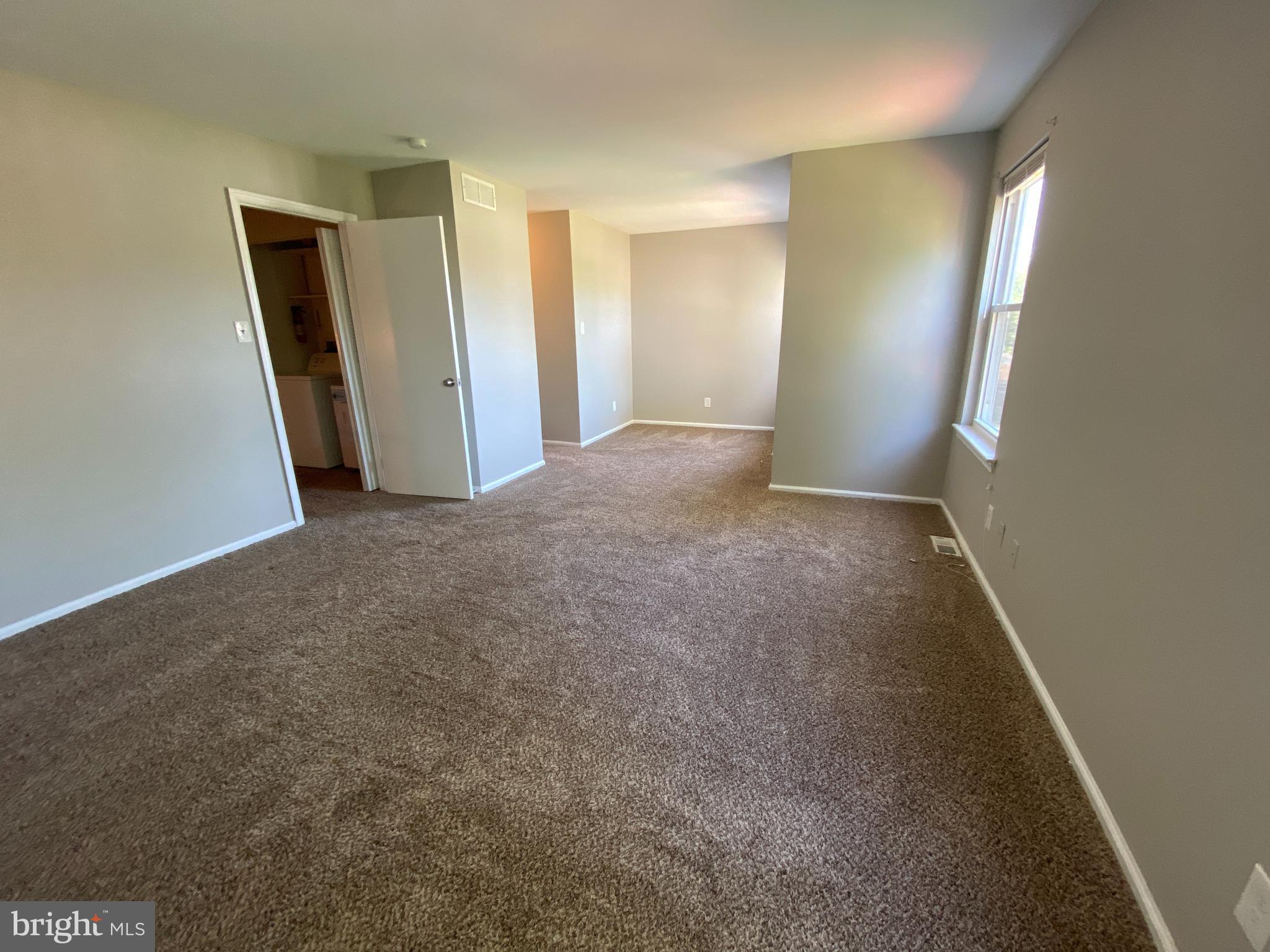 70 OAKCREST LANE
