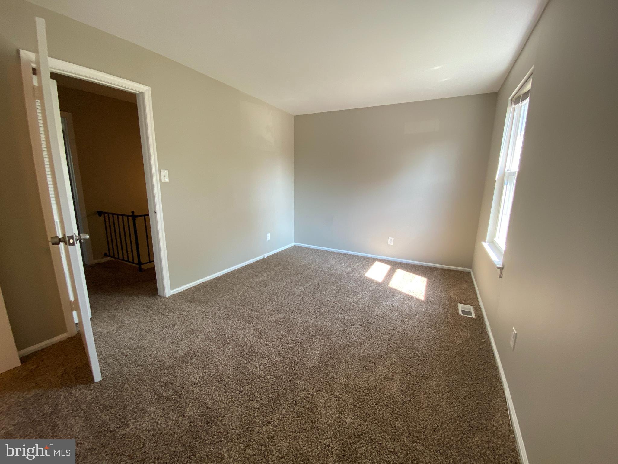70 OAKCREST LANE