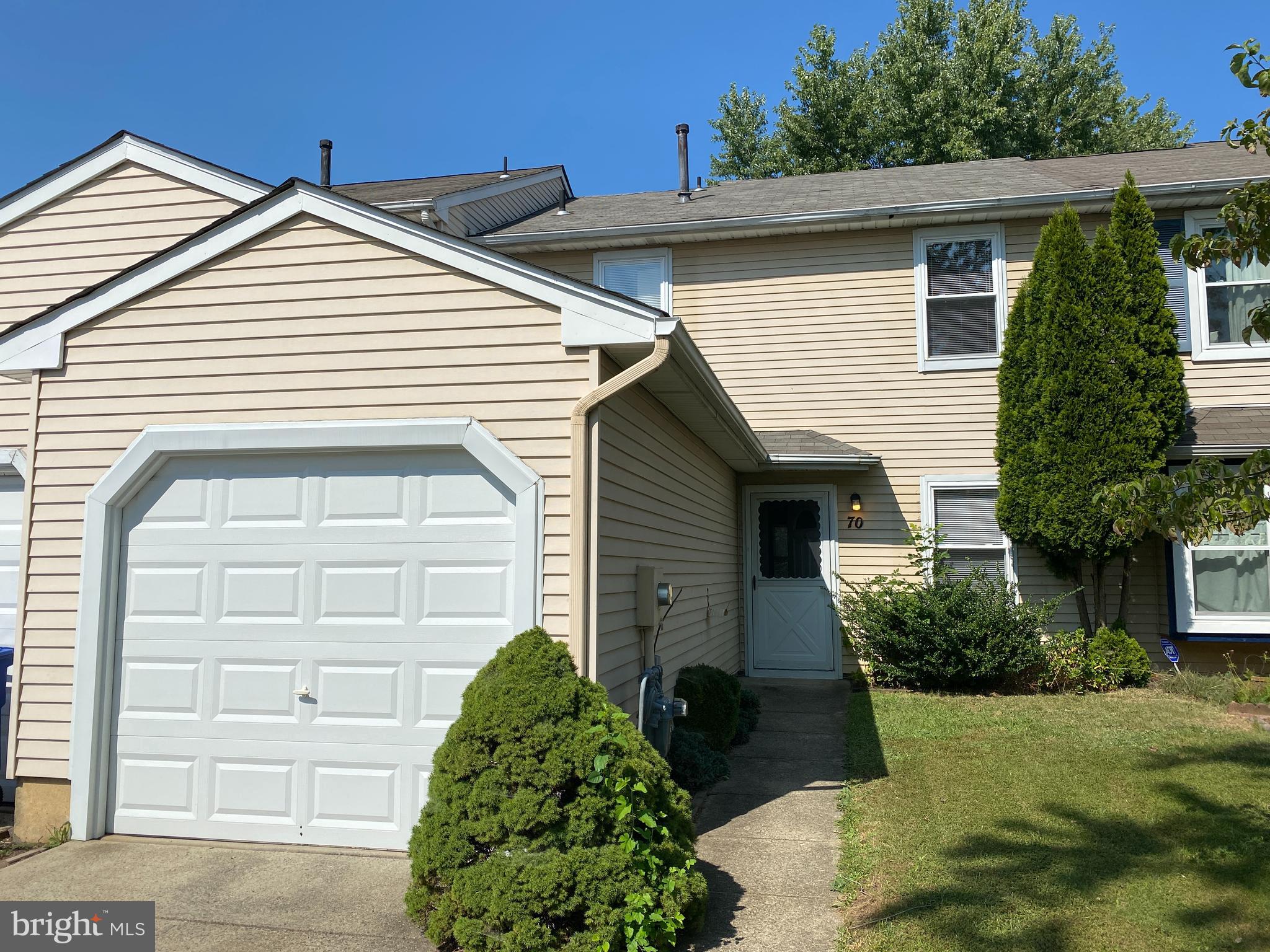 70 OAKCREST LANE