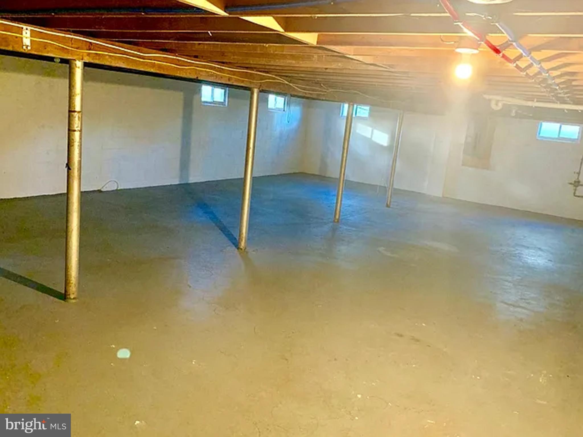 1136 RAE DRIVE