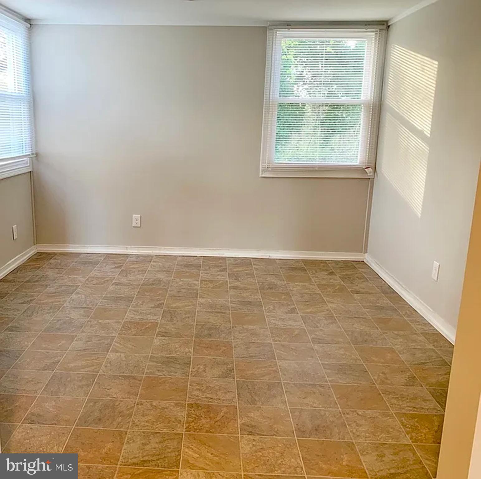 1136 RAE DRIVE
