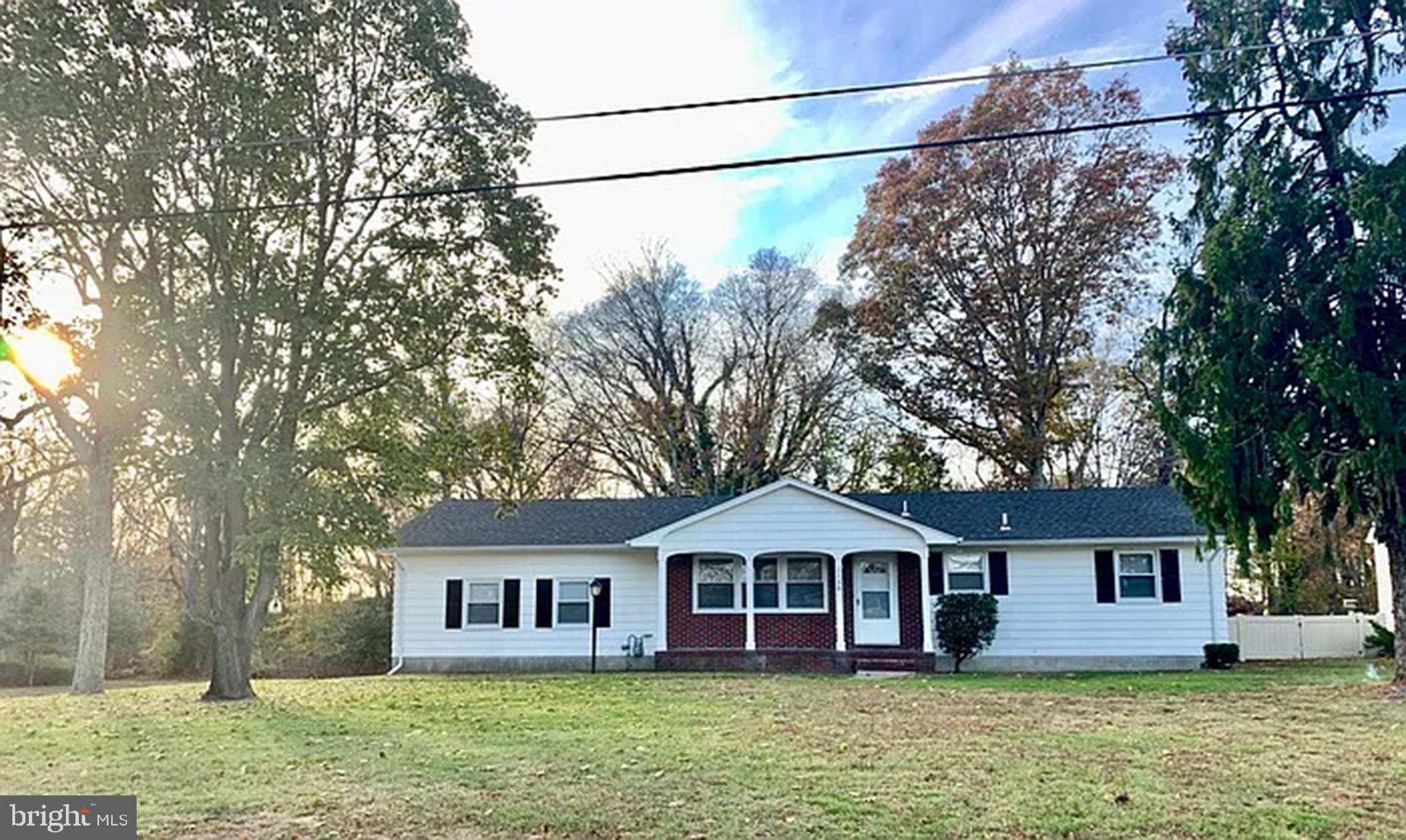 1136 RAE DRIVE