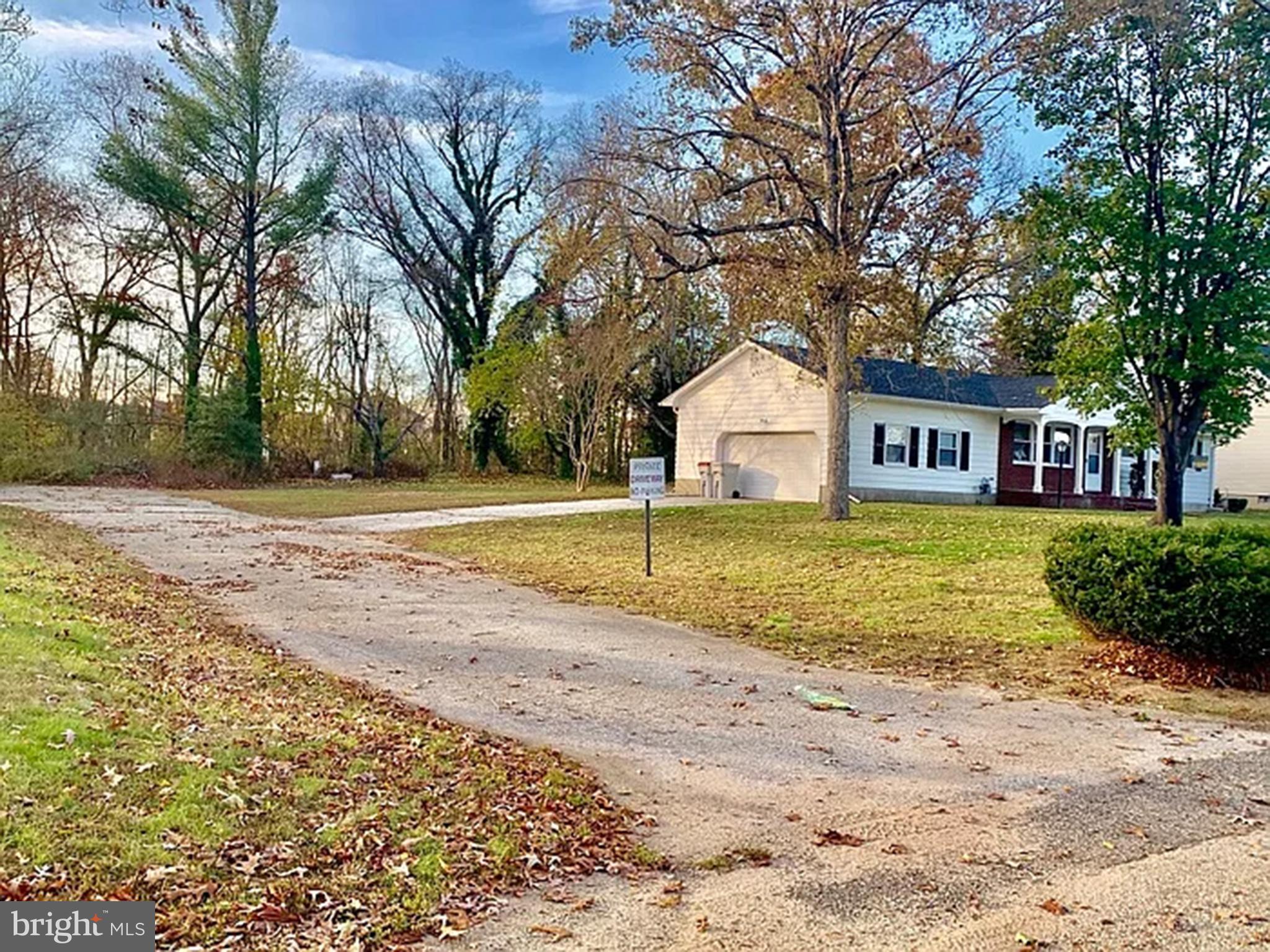 1136 RAE DRIVE