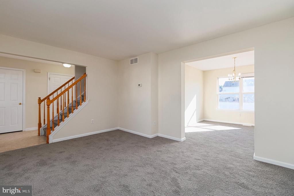 775 AMBER LANE