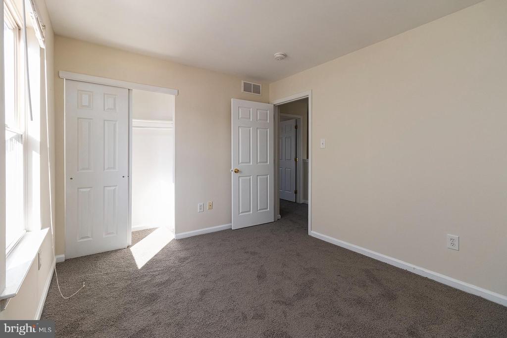 775 AMBER LANE