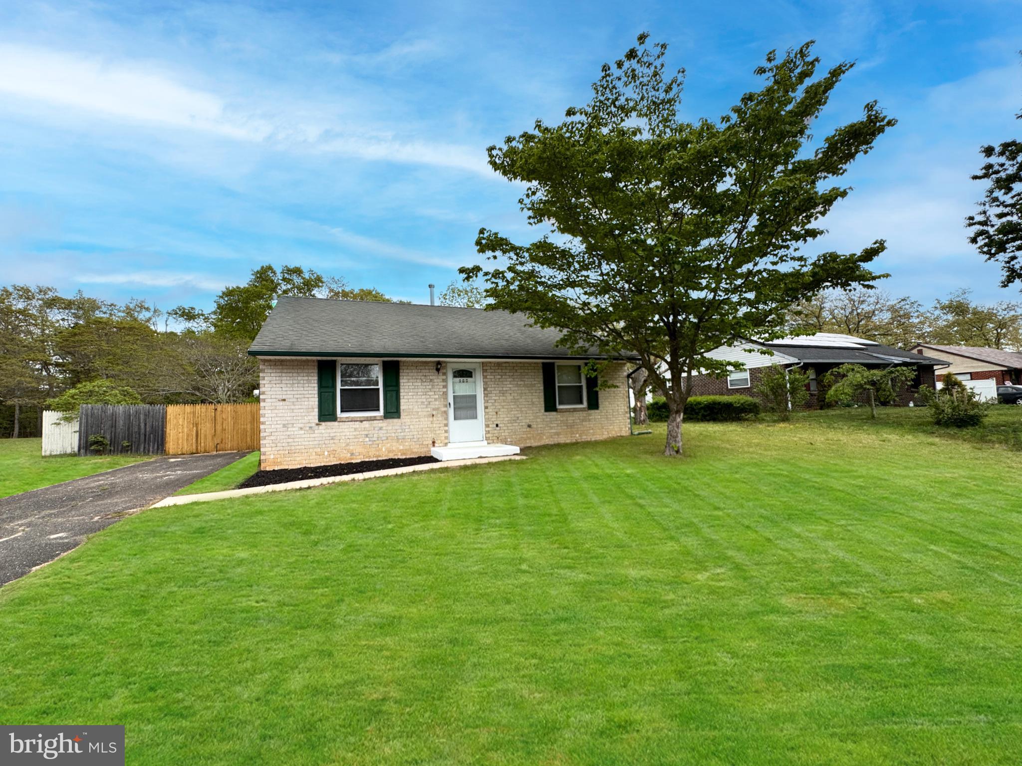 903 SHAR LANE BOULEVARD