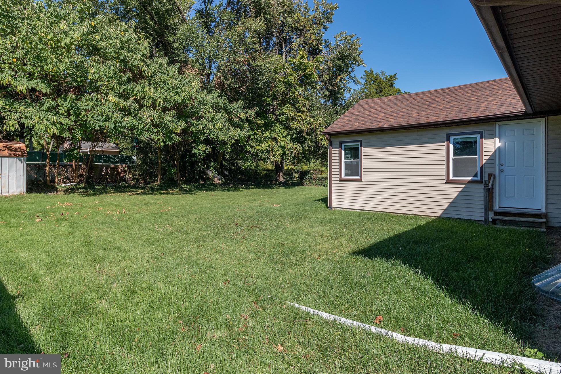 301 NORTH DRIVE