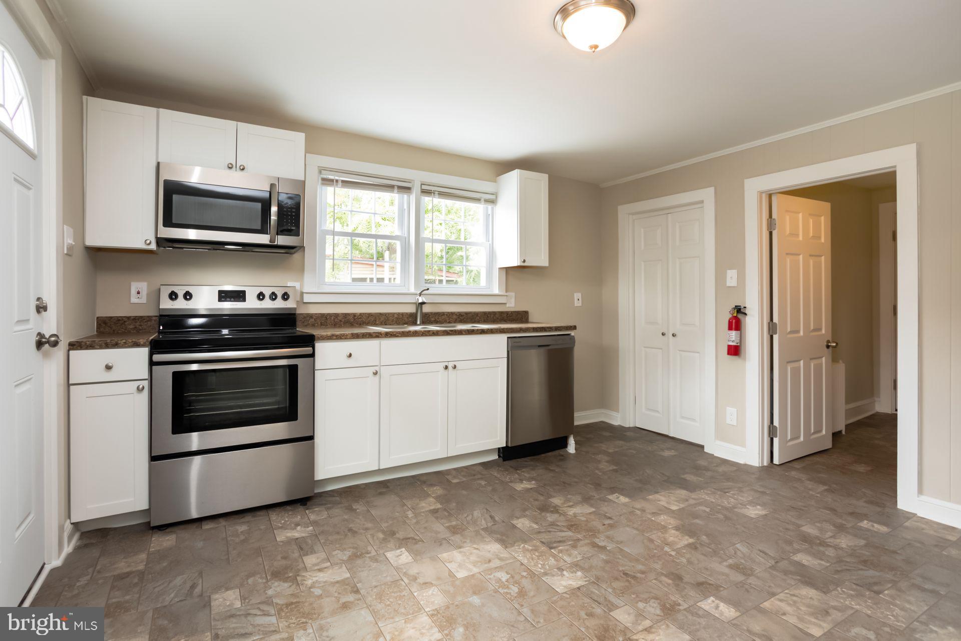 42 JEFFERSON AVENUE