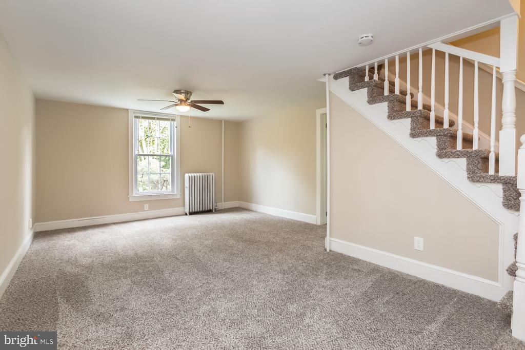 42 JEFFERSON AVENUE