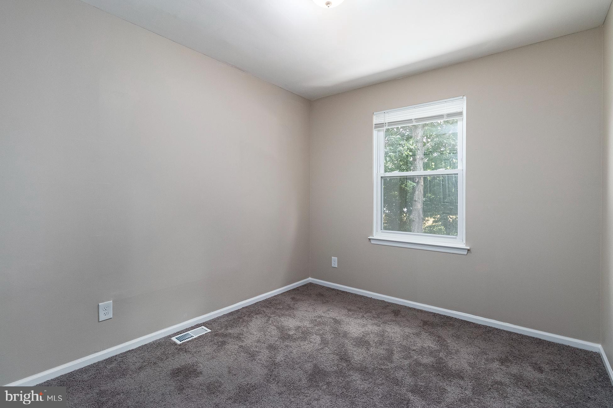18 TORRINGTON DRIVE