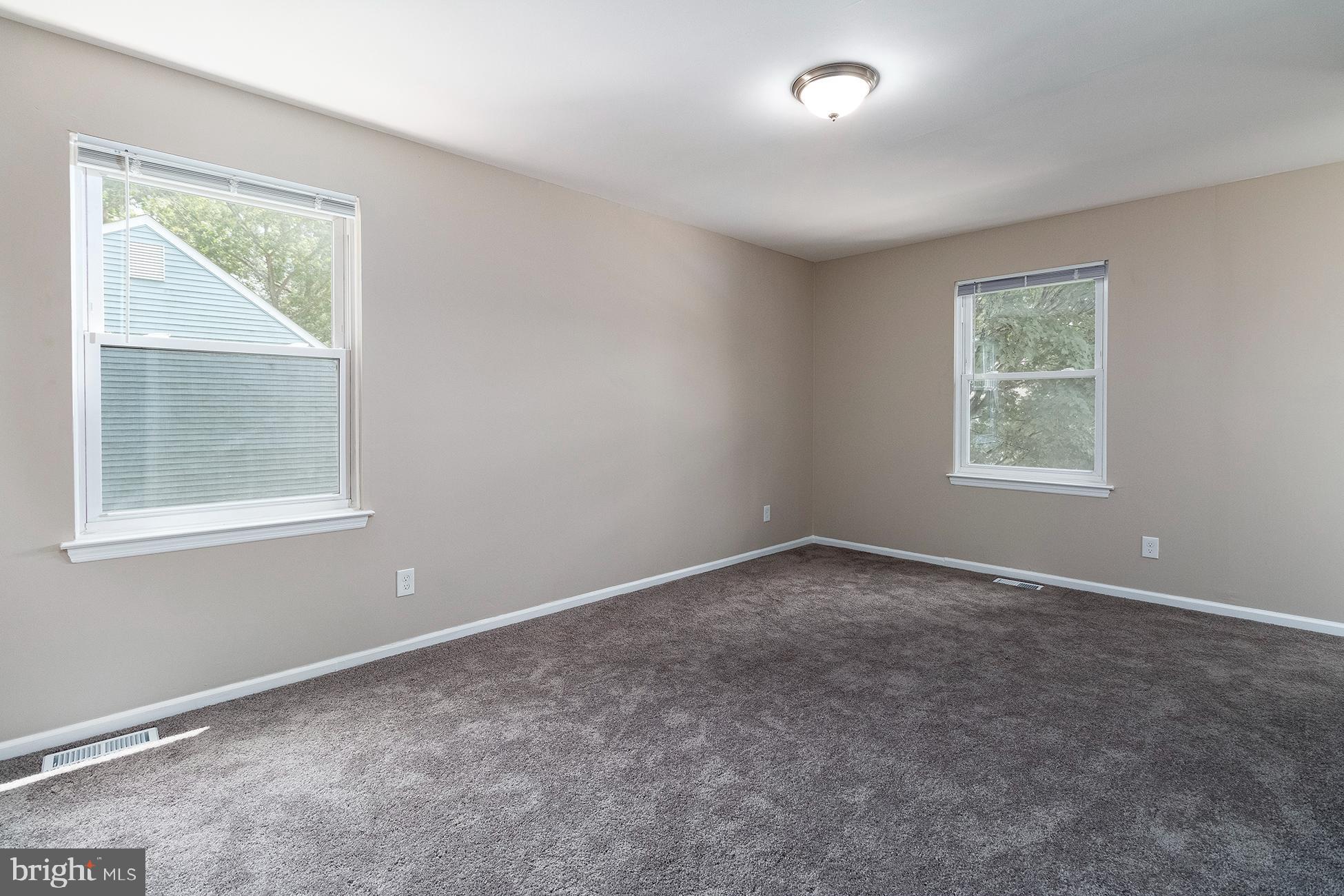18 TORRINGTON DRIVE