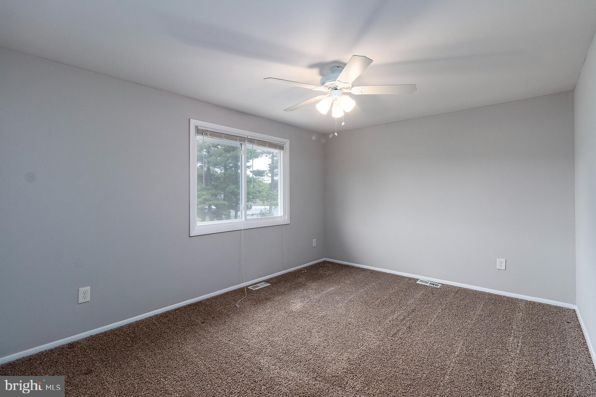 16 ARBOR MEADOW DRIVE