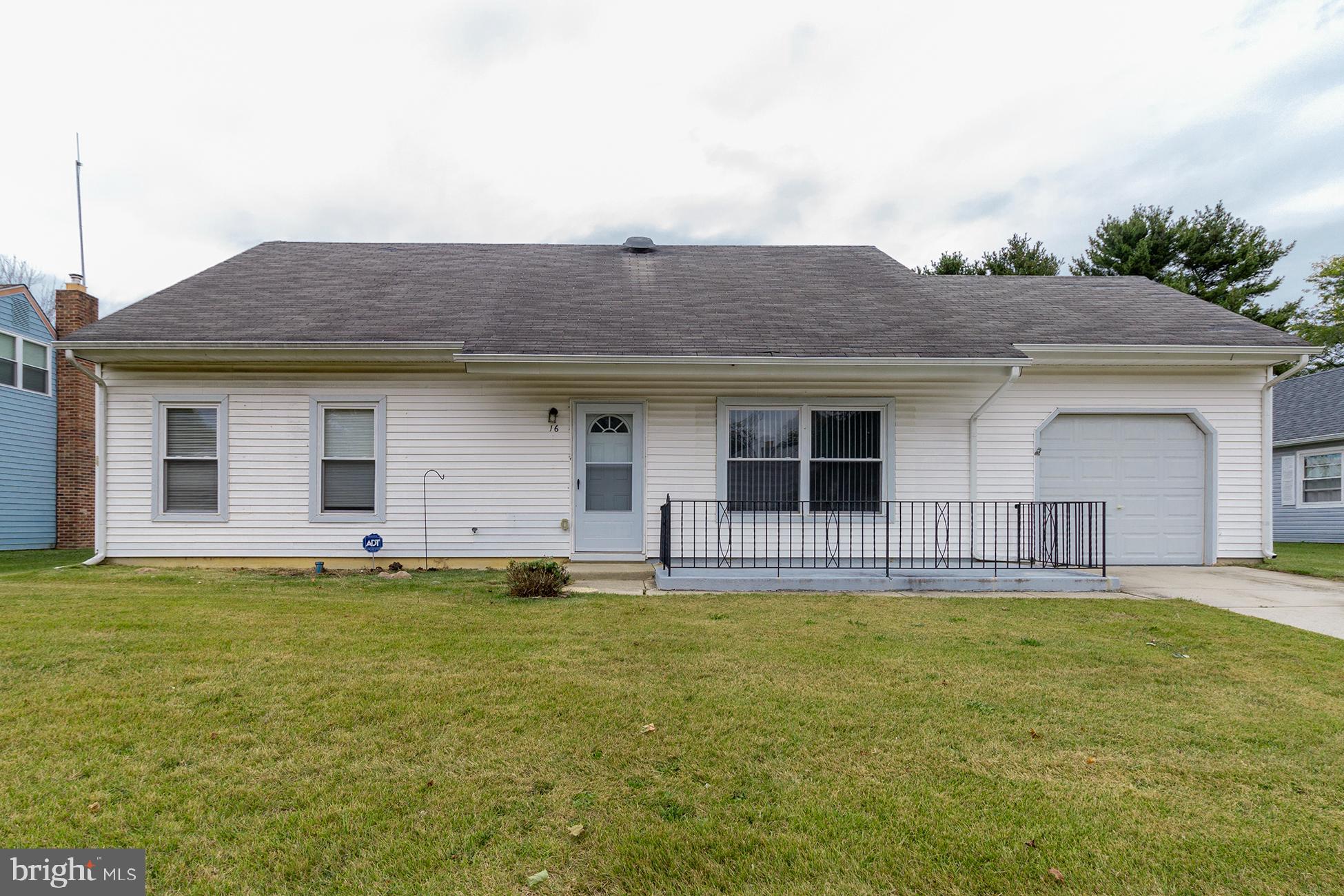 16 ARBOR MEADOW DRIVE