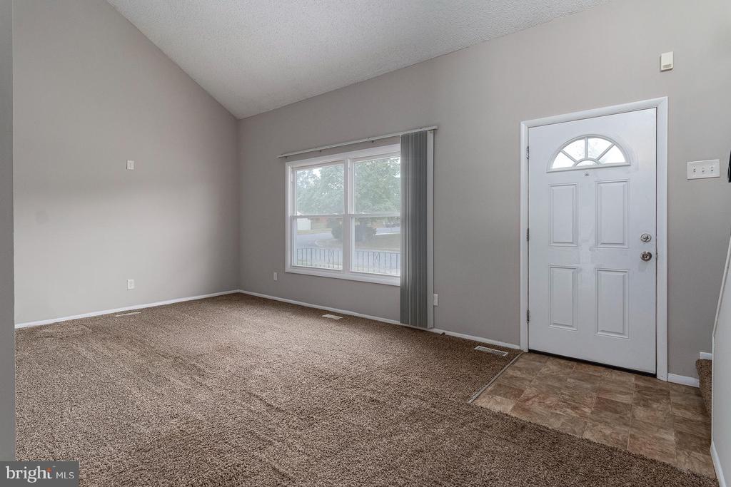 16 ARBOR MEADOW DRIVE