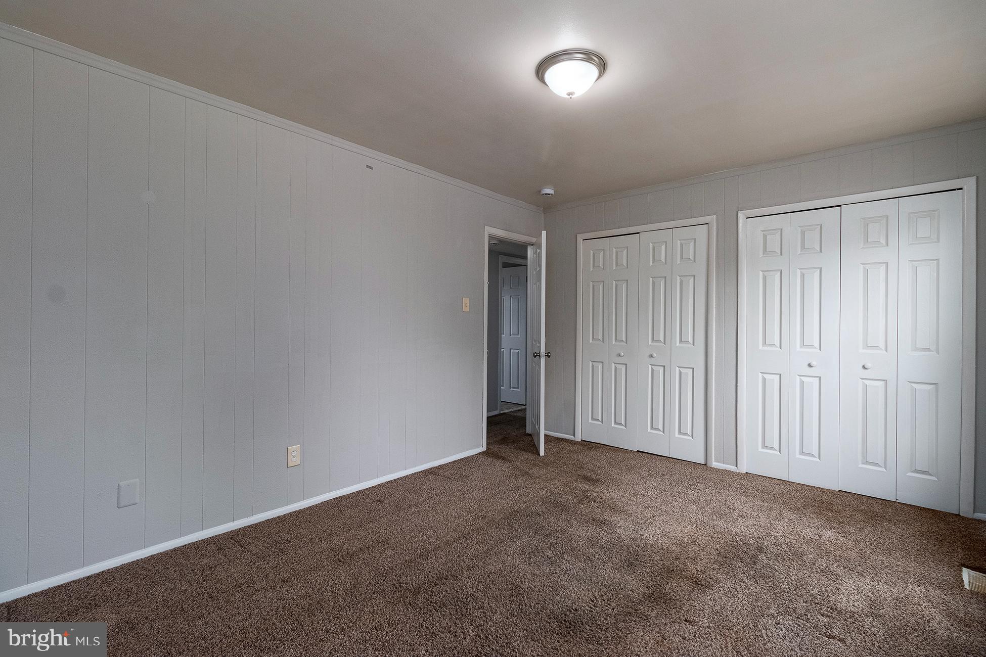 16 ARBOR MEADOW DRIVE