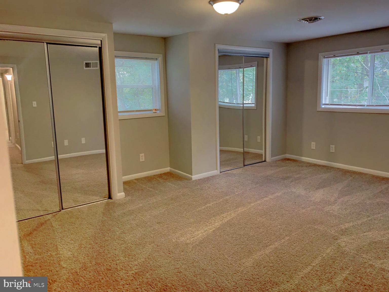 32 SUGARBUSH