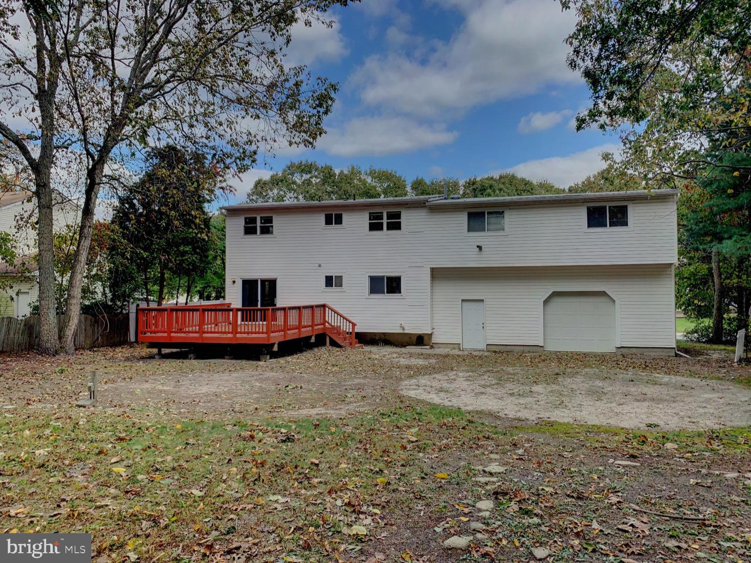 32 SUGARBUSH