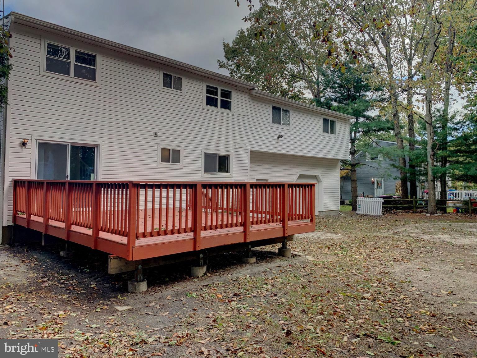 32 SUGARBUSH