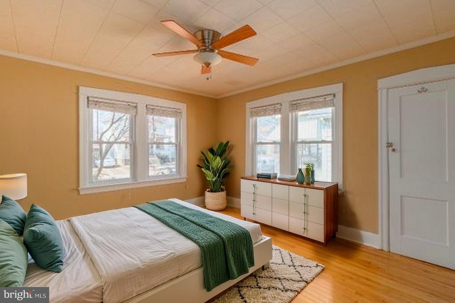 14 W COULTER AVENUE