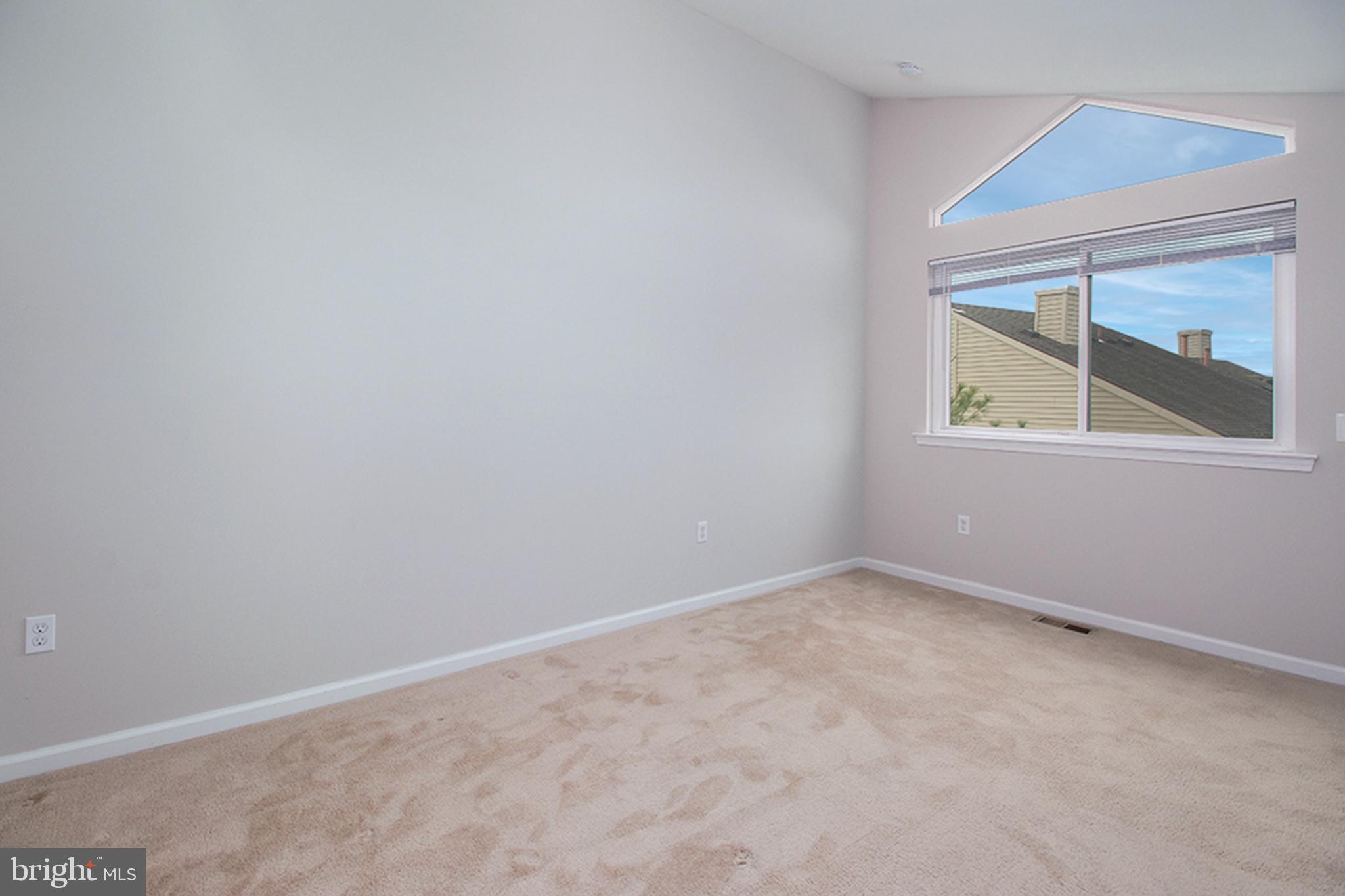 1811 ROBERTS WAY