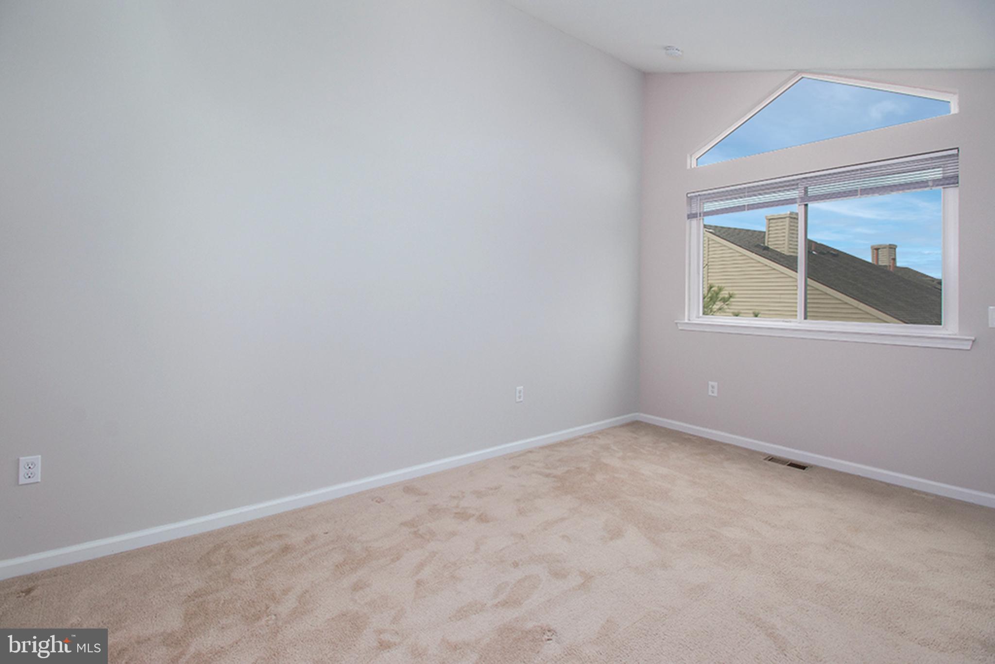 1811 ROBERTS WAY