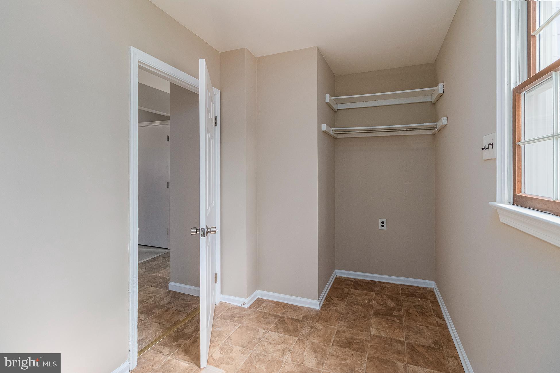 1433 NEW BROOKLYN