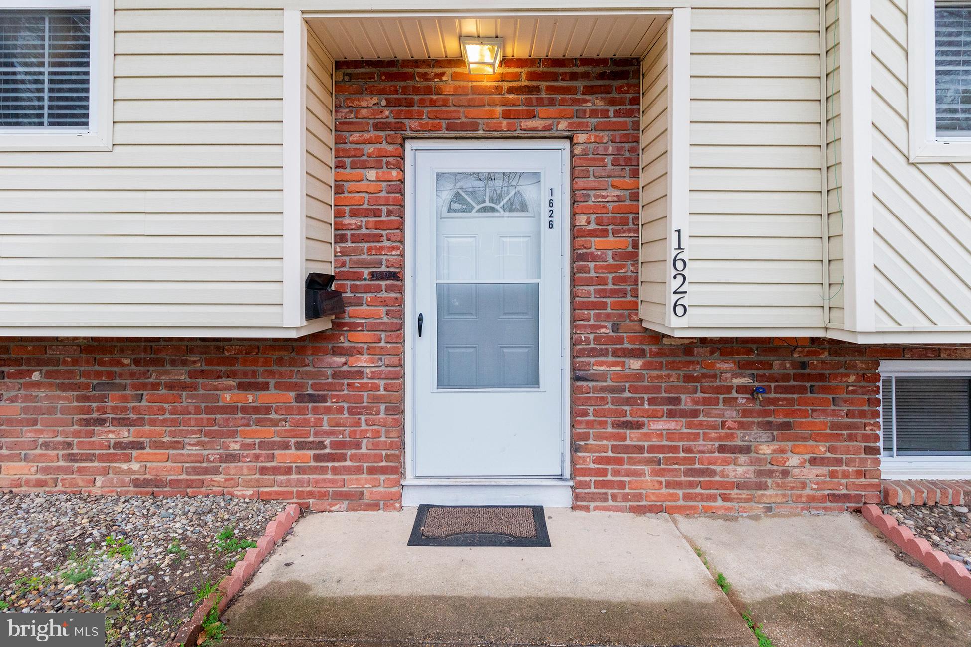 1626 RED OAK ROAD