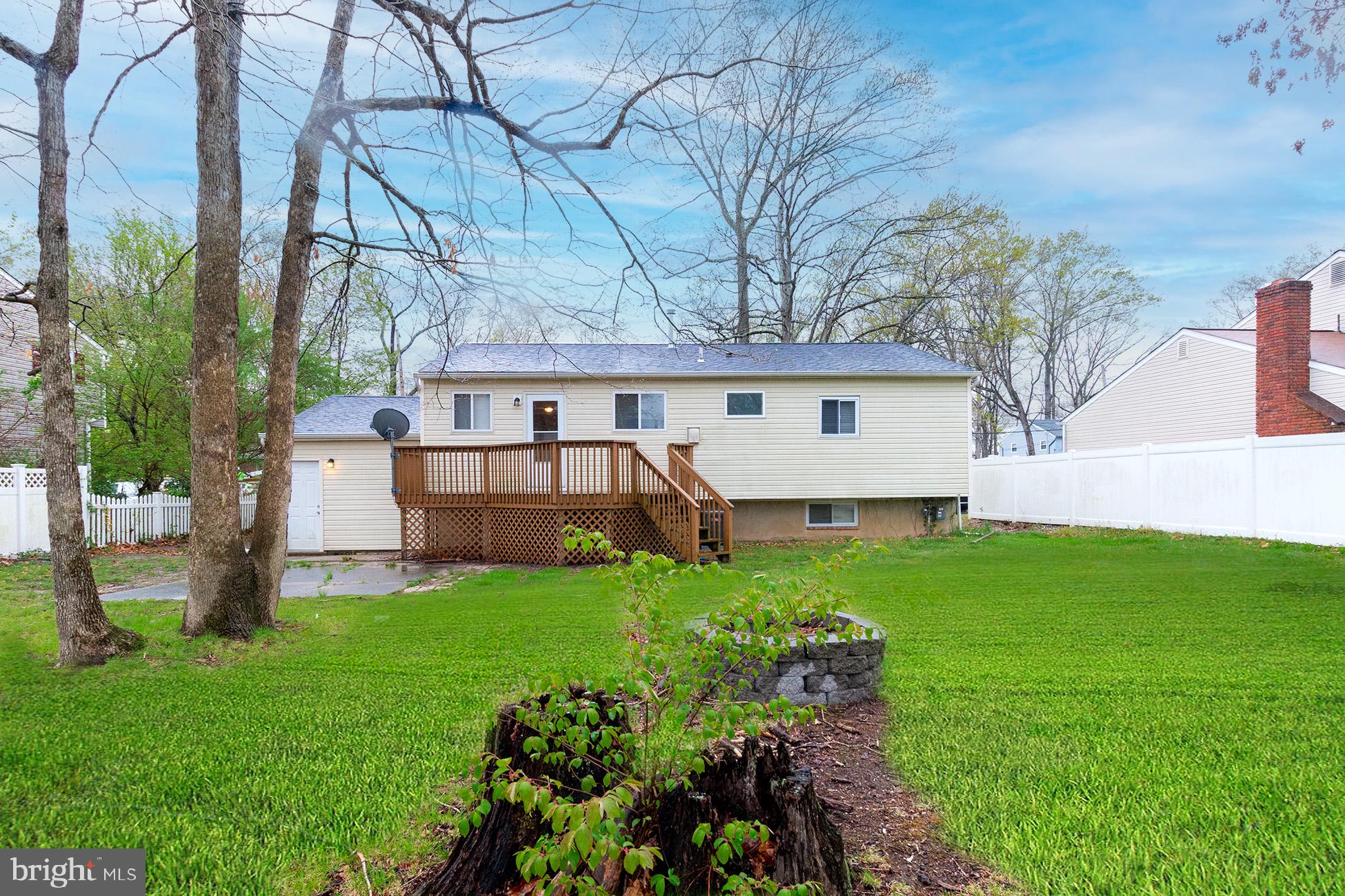 1626 RED OAK ROAD