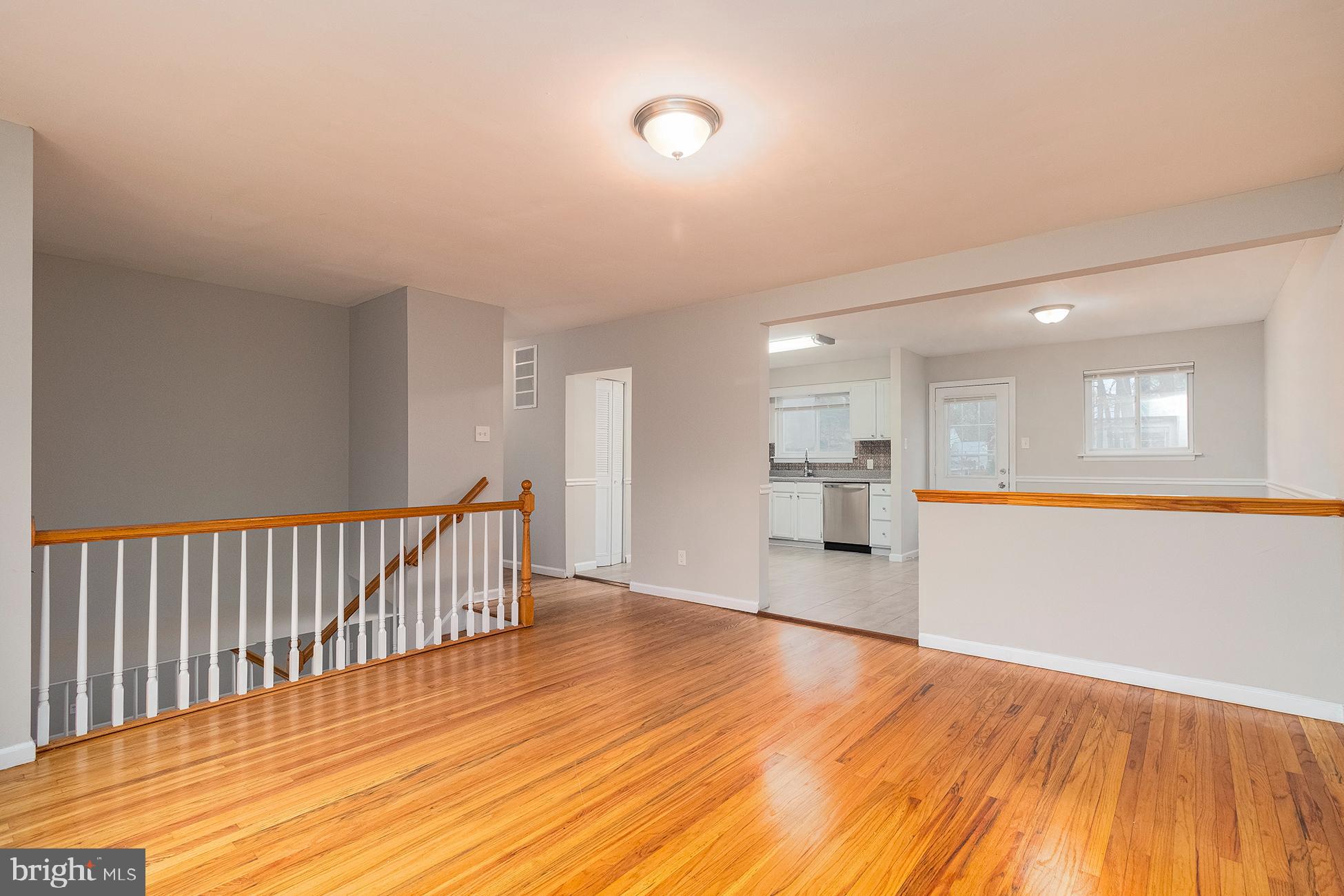 1626 RED OAK ROAD