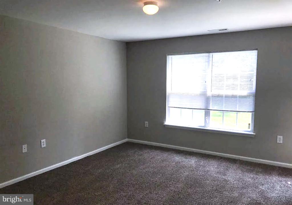 511 SUNFLOWER WAY