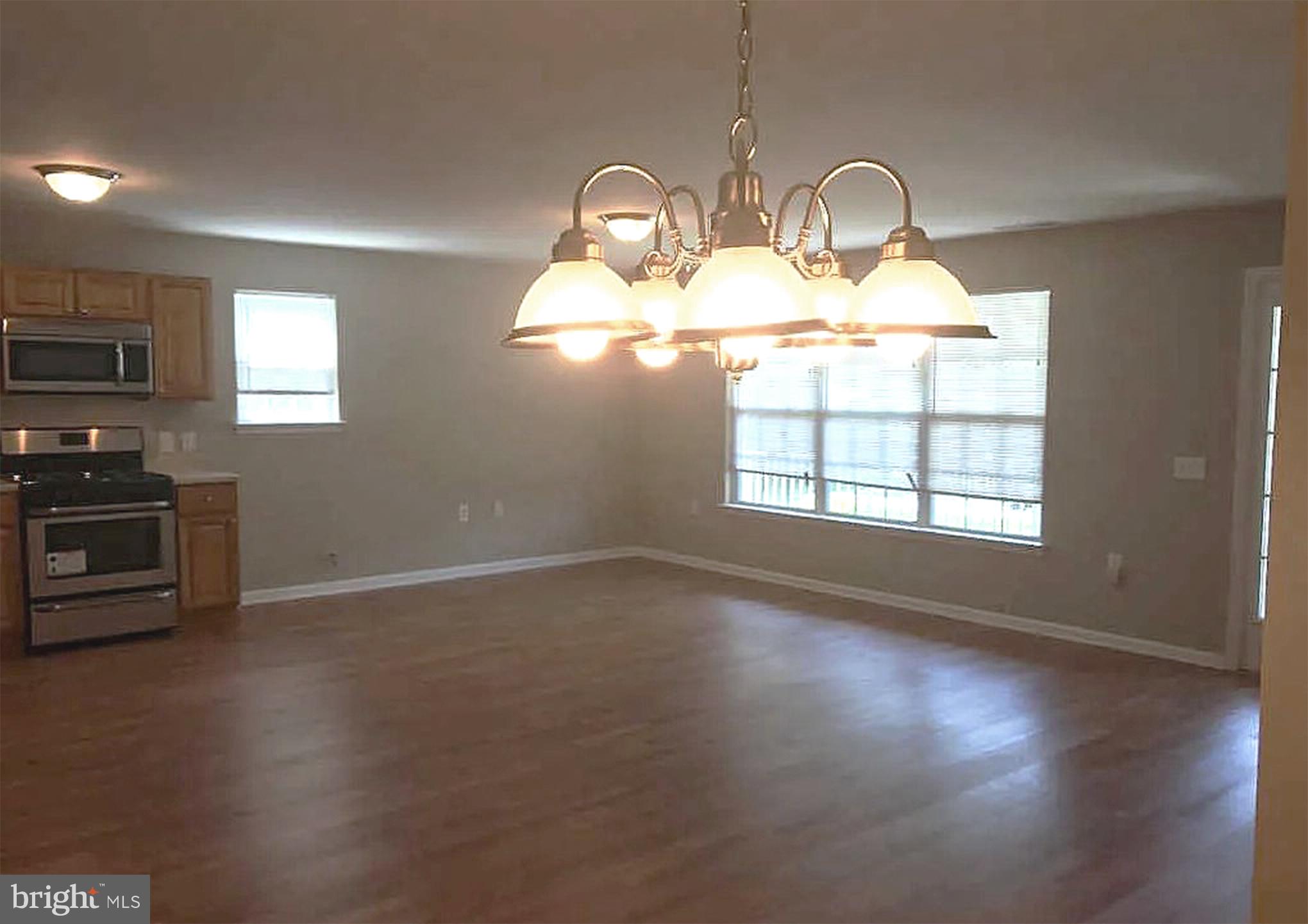 511 SUNFLOWER WAY