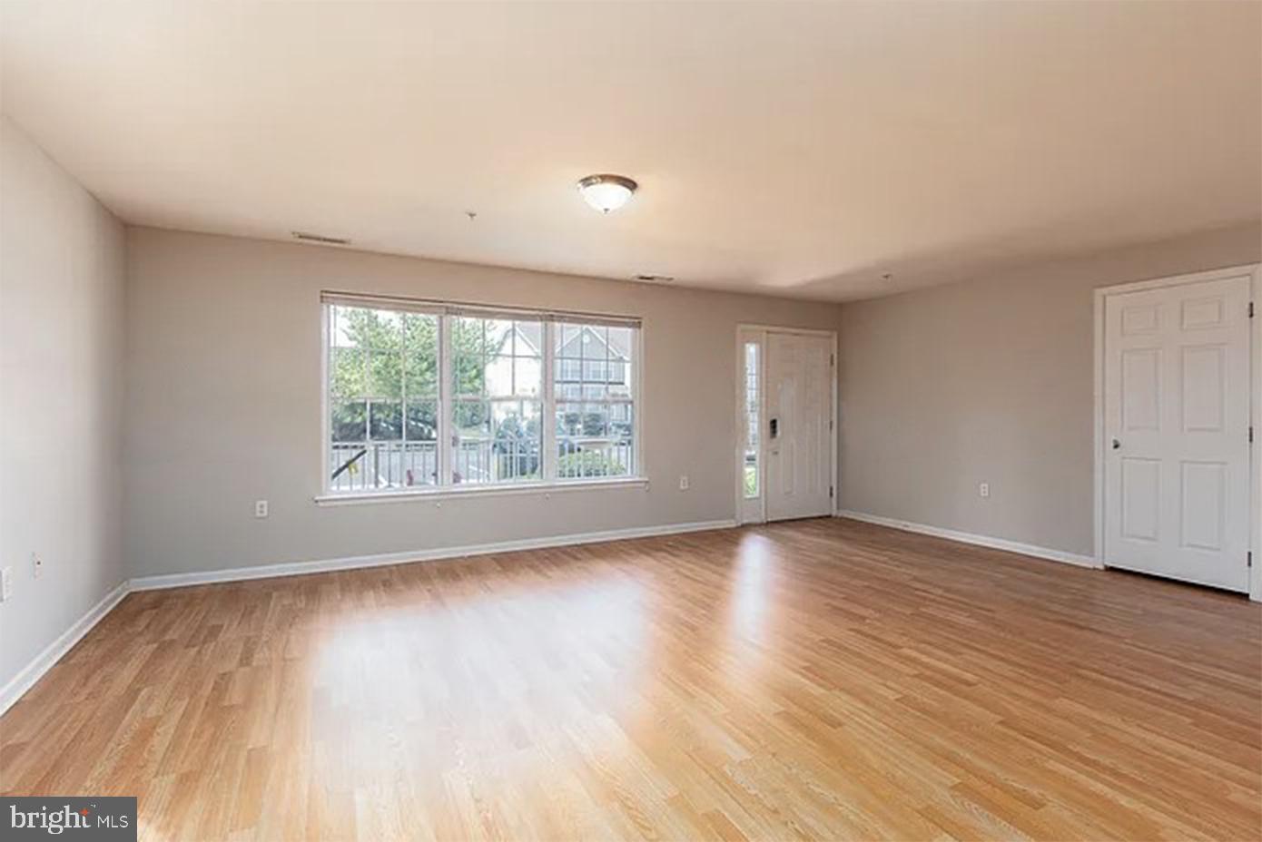 511 SUNFLOWER WAY