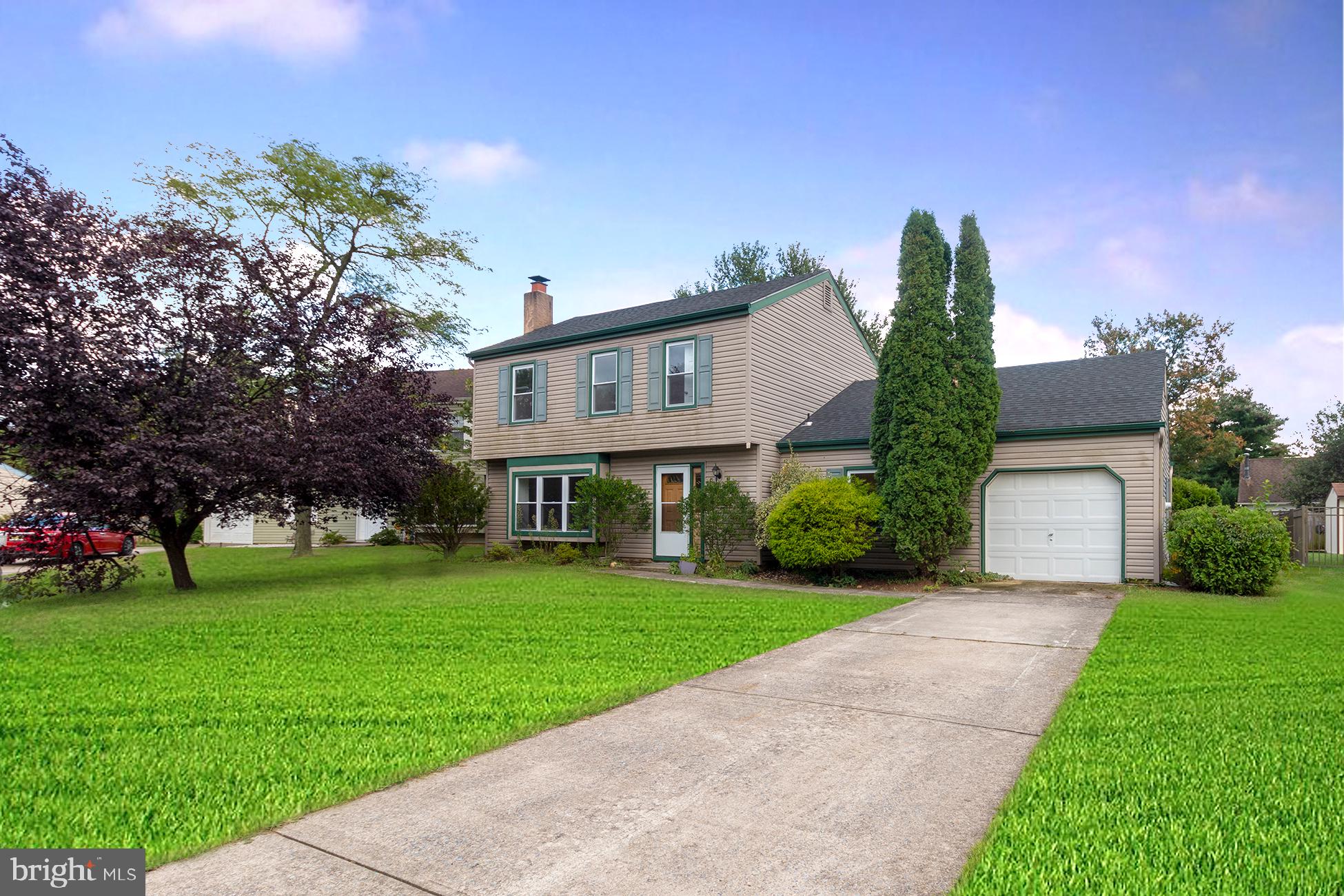 18 DOGWOOD PLACE