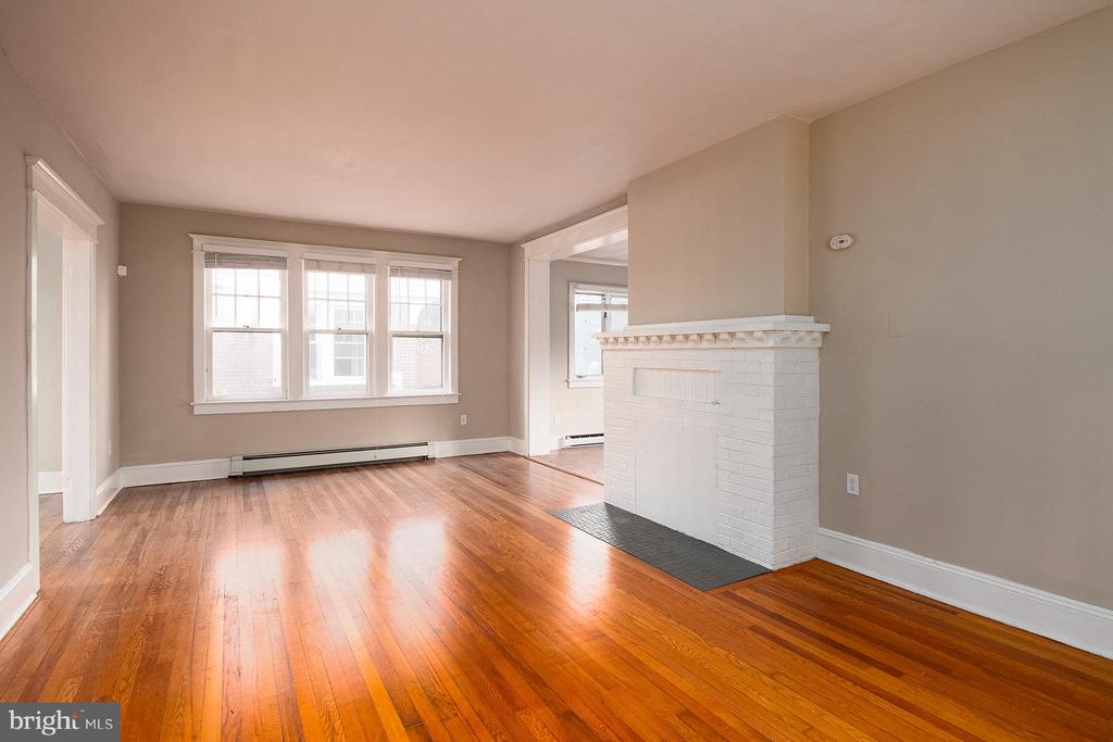 62 ABERNETHY DRIVE