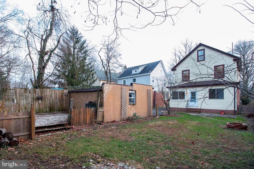 62 ABERNETHY DRIVE