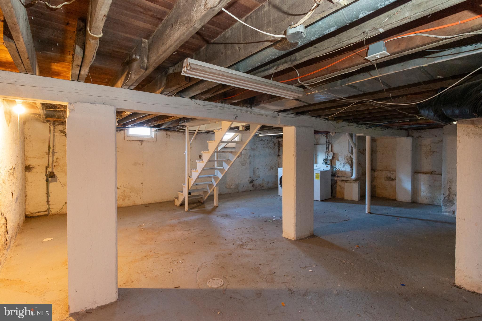 322 BERG AVENUE