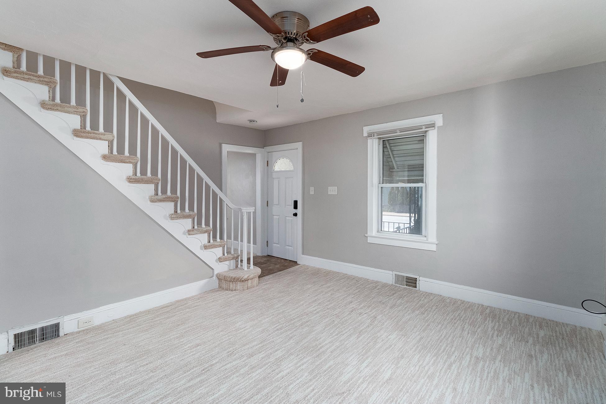 2557 WHITEHORSE MERCERVILLE
