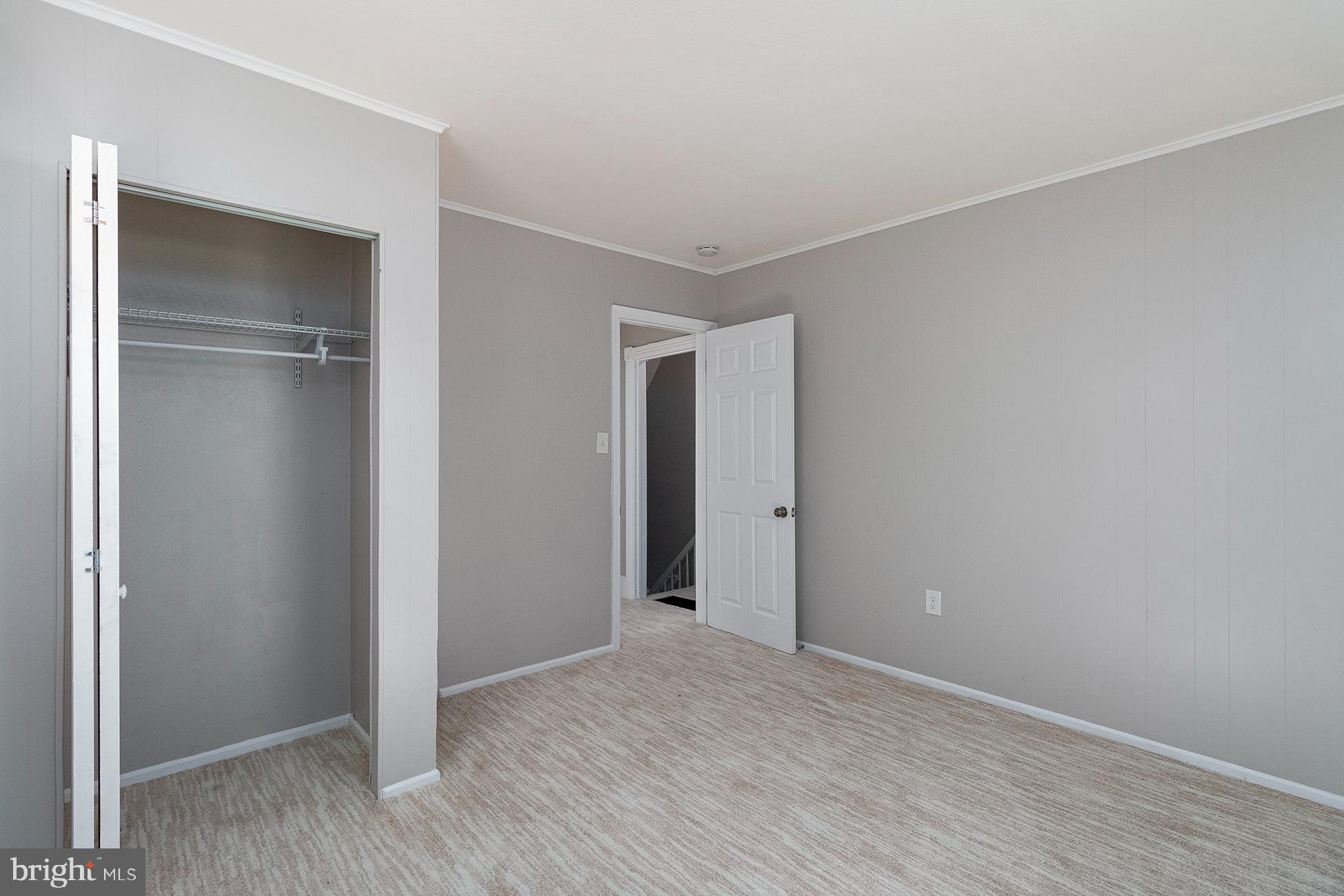 2557 WHITEHORSE MERCERVILLE