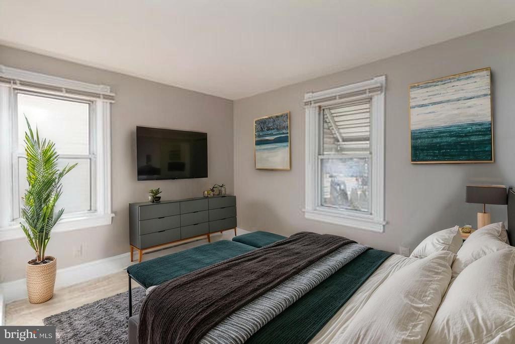 2557 WHITEHORSE MERCERVILLE