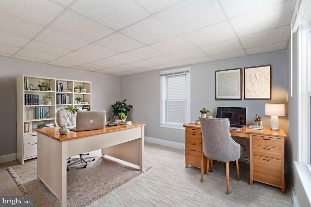2557 WHITEHORSE MERCERVILLE